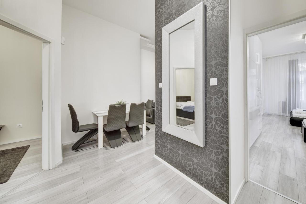 Center Apartment Budapest - Vaci Utca Ngoại thất bức ảnh